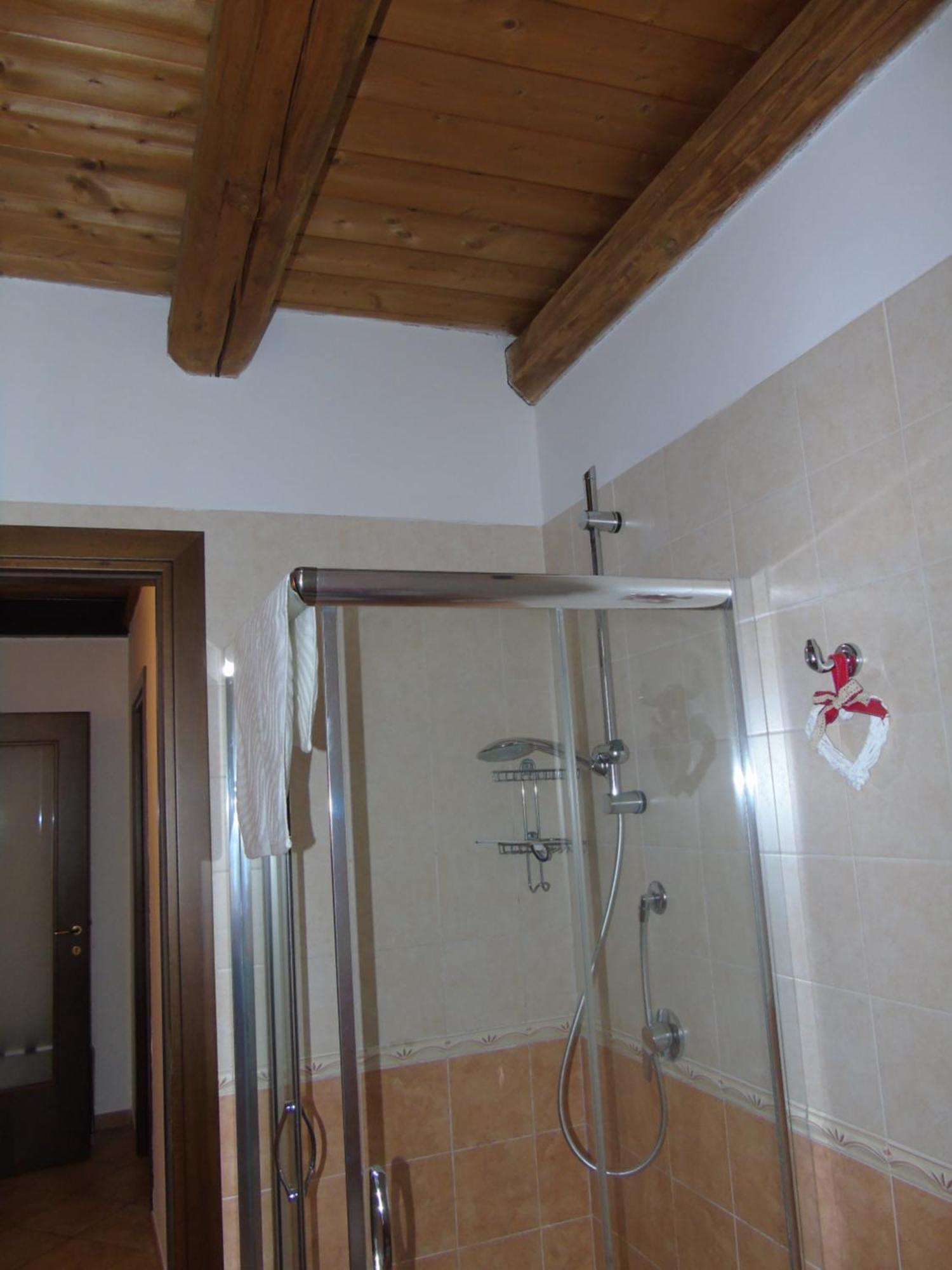 Tasi Apartaments Cento  Buitenkant foto